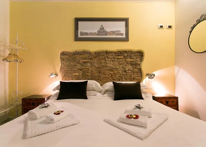 Navona First 4*