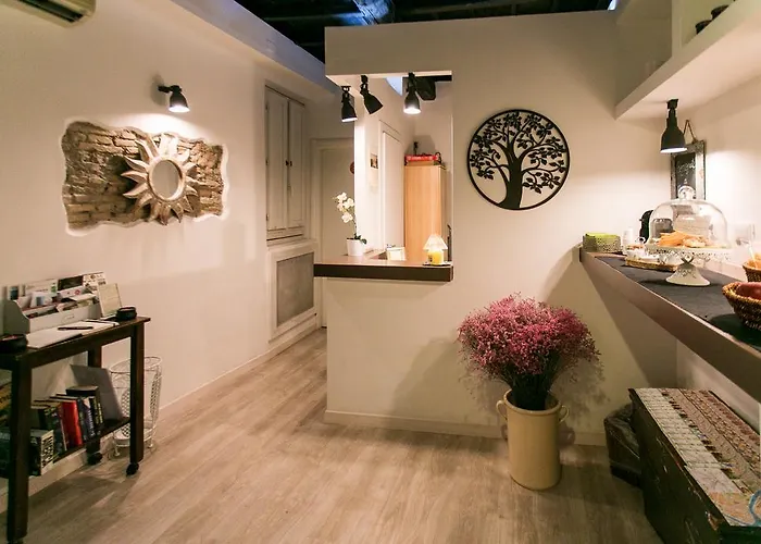 Navona First Konukevi 4*