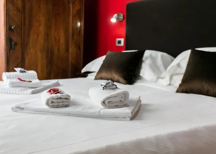 Konukevi Navona First 4*